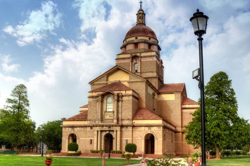 Exploring the Architectural Splendor: Cathedral Church of Redemption